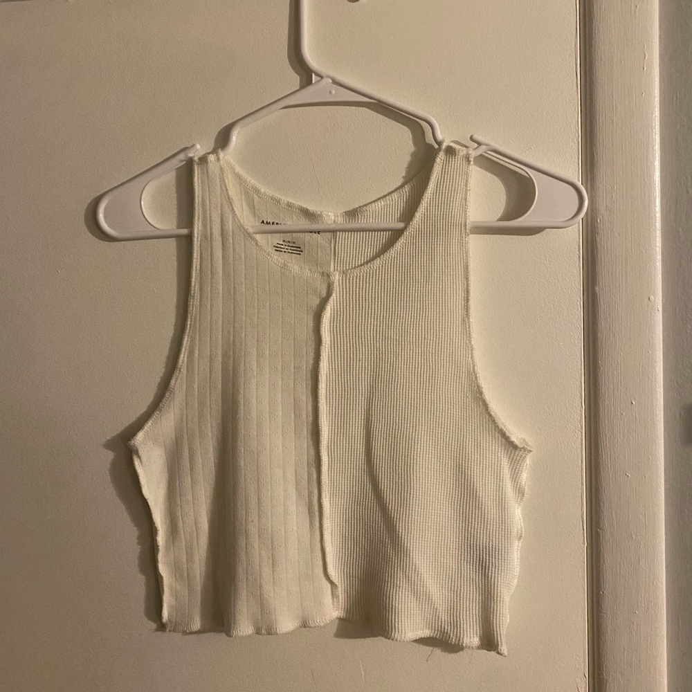 American Eagle - White Cropped Tank Top
